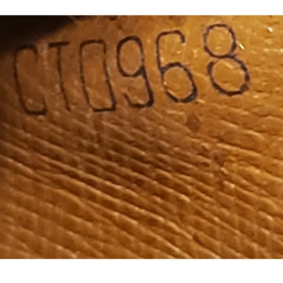 SOLD*** Louis Vuitton Monogram LV Long Wallet (Vintage) Porte Valeurs Cartes - Picture 13 of 13